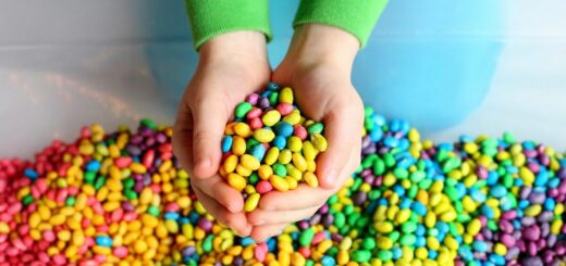 Игры для детей с фасолью